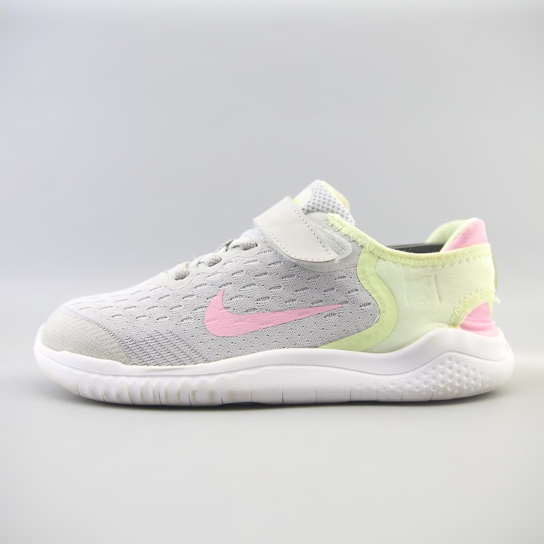 NIKE  FREE RUN