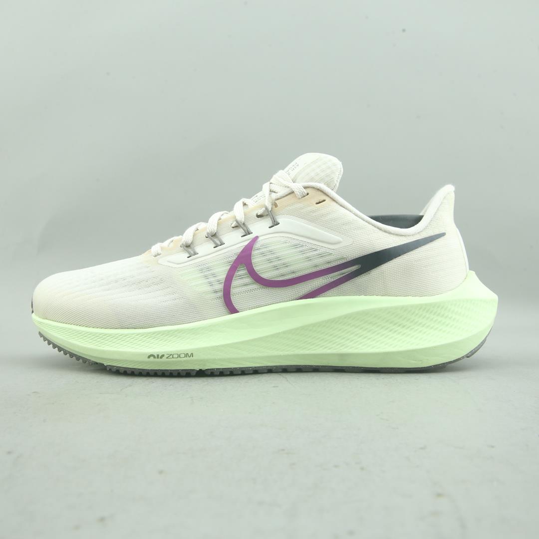 NIKE AIR ZOOM PEGASUS 36