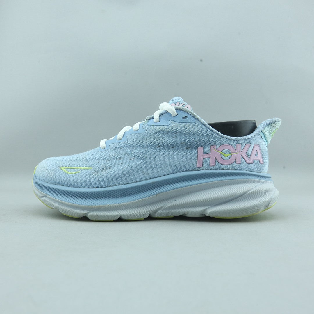 HOKA ONE ONE CLIFTON 9