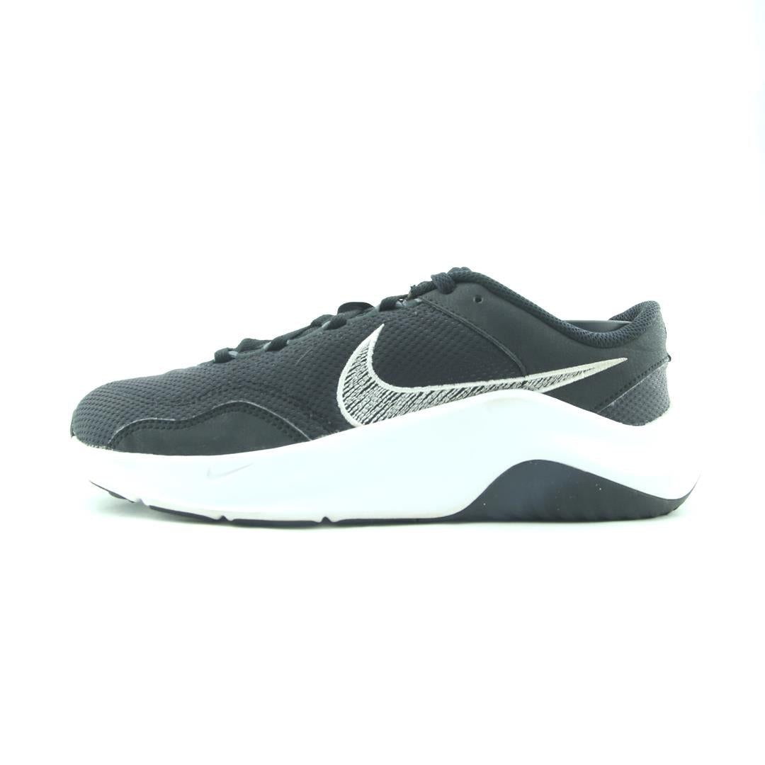 NIKE LEGEND ESSENTIAL 3 NEXT NATURE