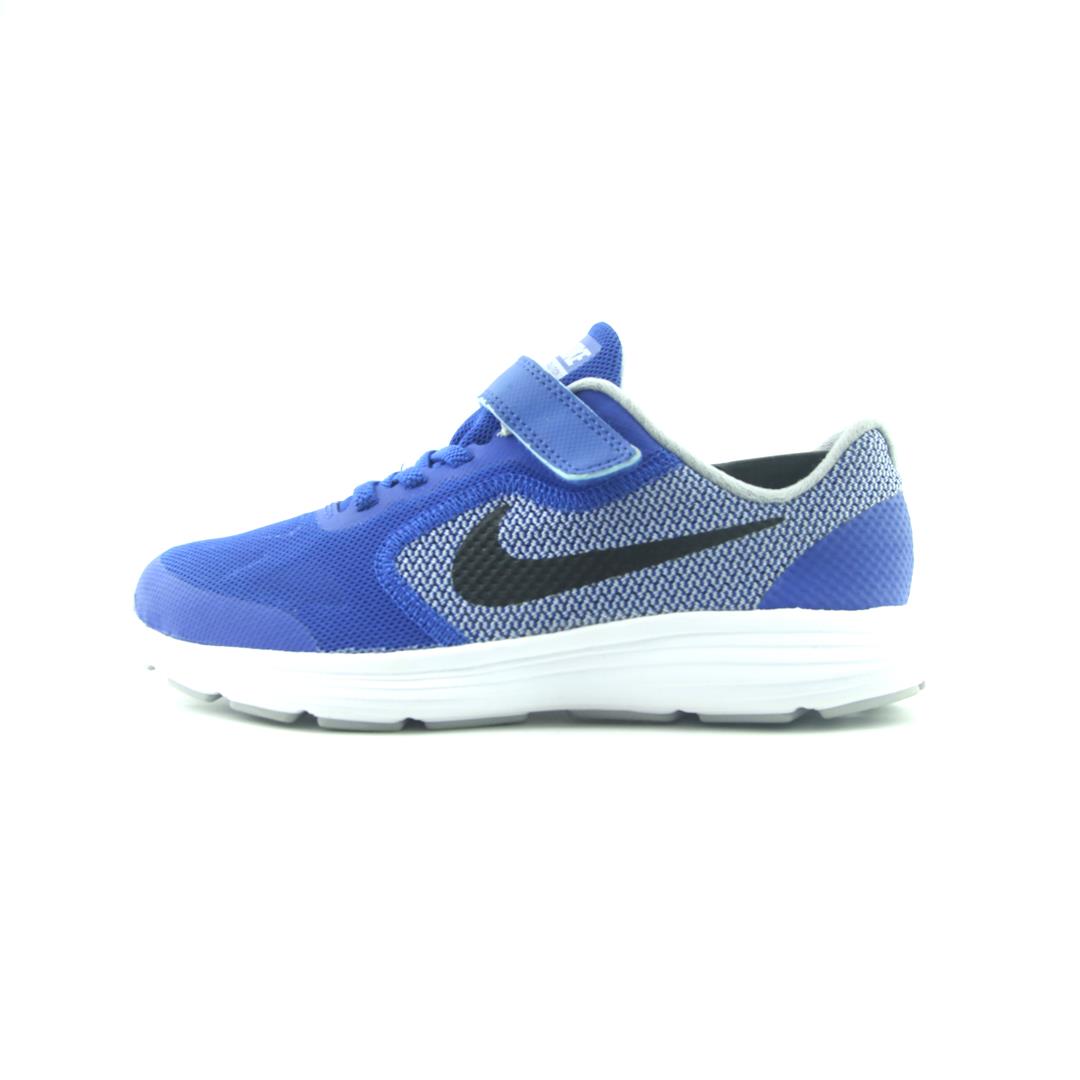 NIKE REVOLUTION 3