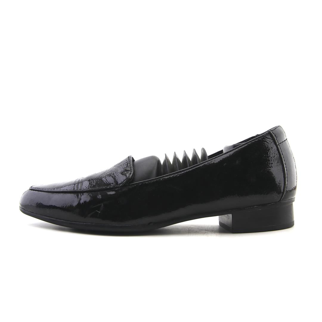 CLARKS COLLECTION
