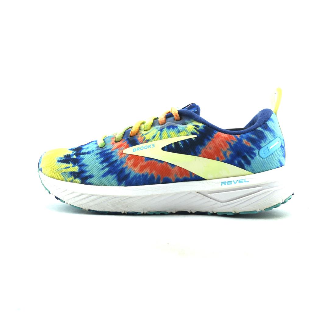 BROOKS REVEL 6