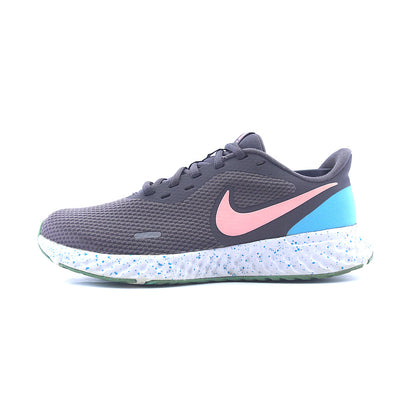 NIKE  REVOLUTION 5