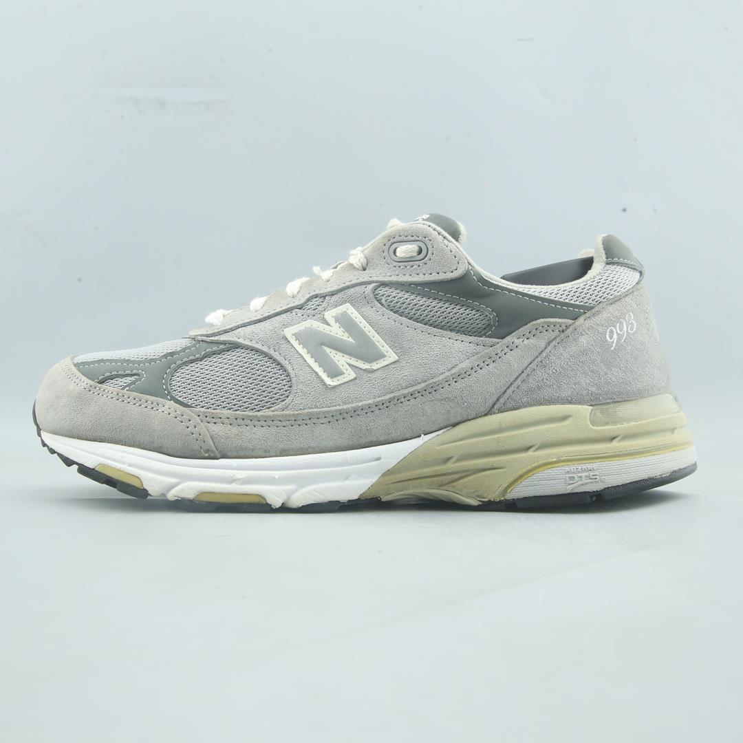 NEW BALANCE 993