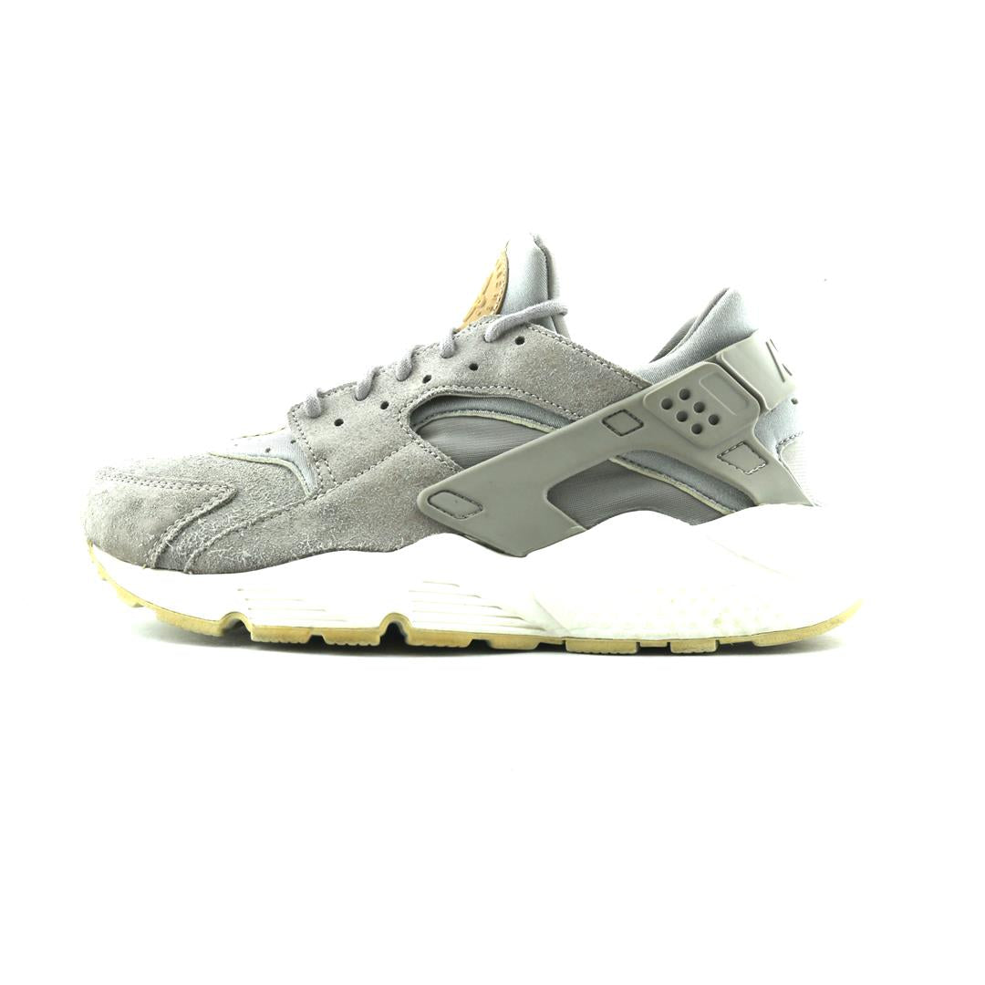 NIKE AIR HUARACHE RUN