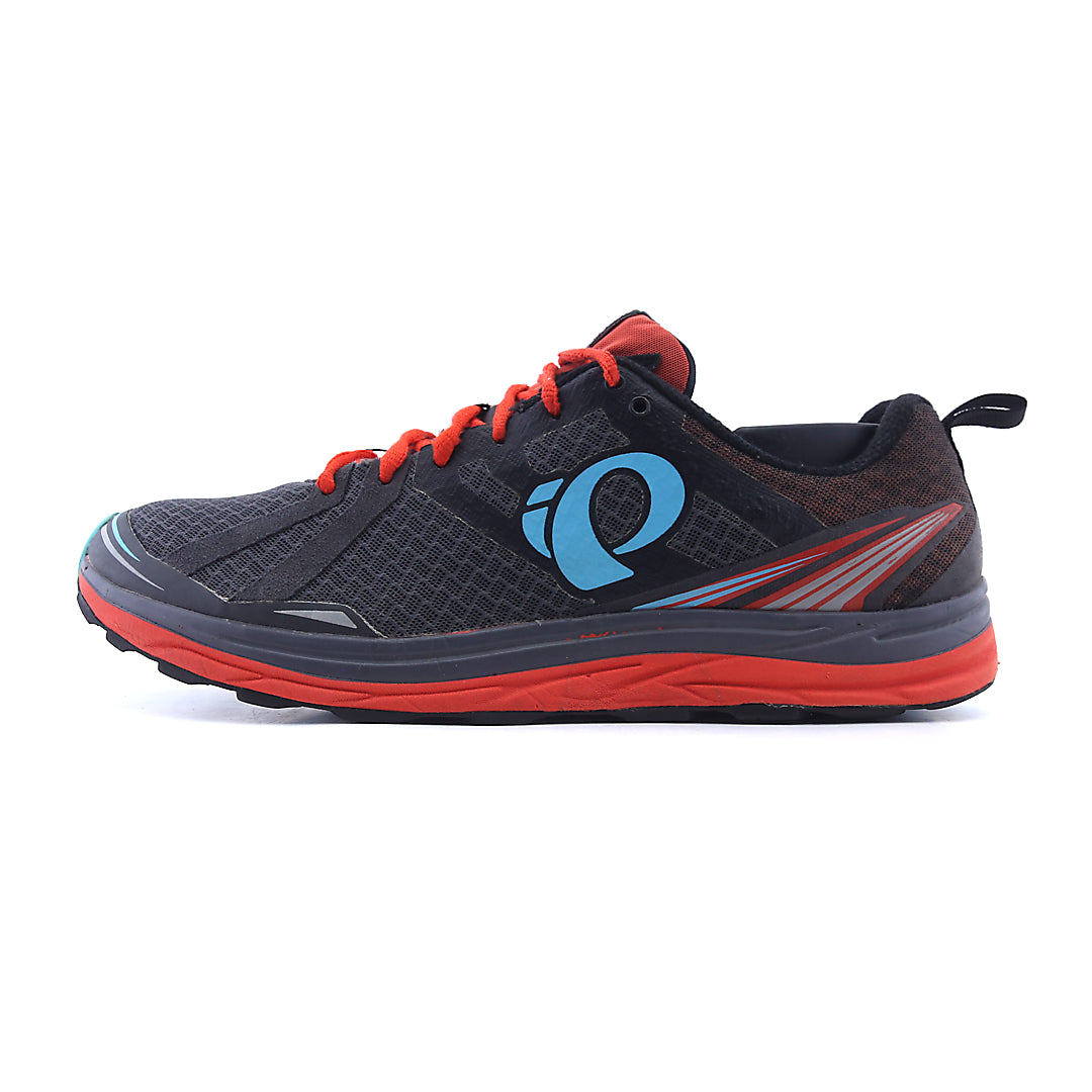 PEARL IZUMI CHAMPIONS OF THE HUMAN MACHINE