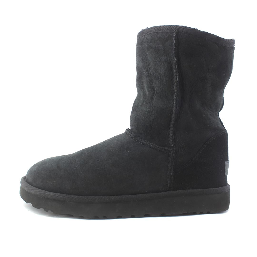 UGG  BOTTE CLASSIC SHORT II
