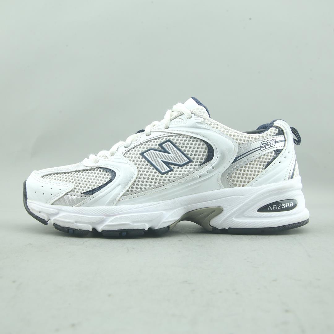 NEW BALANCE 530