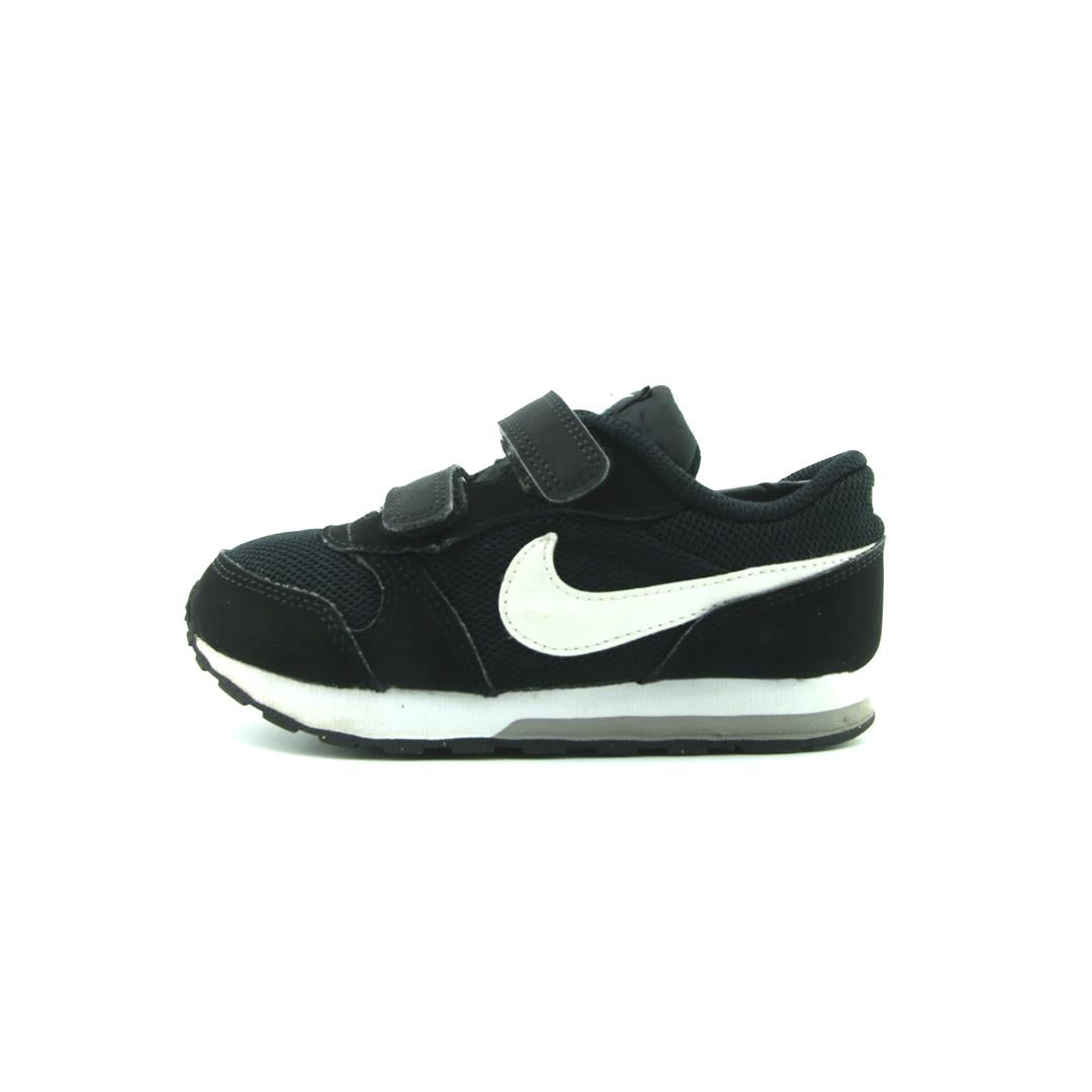 NIKE MD RUNNER 2
