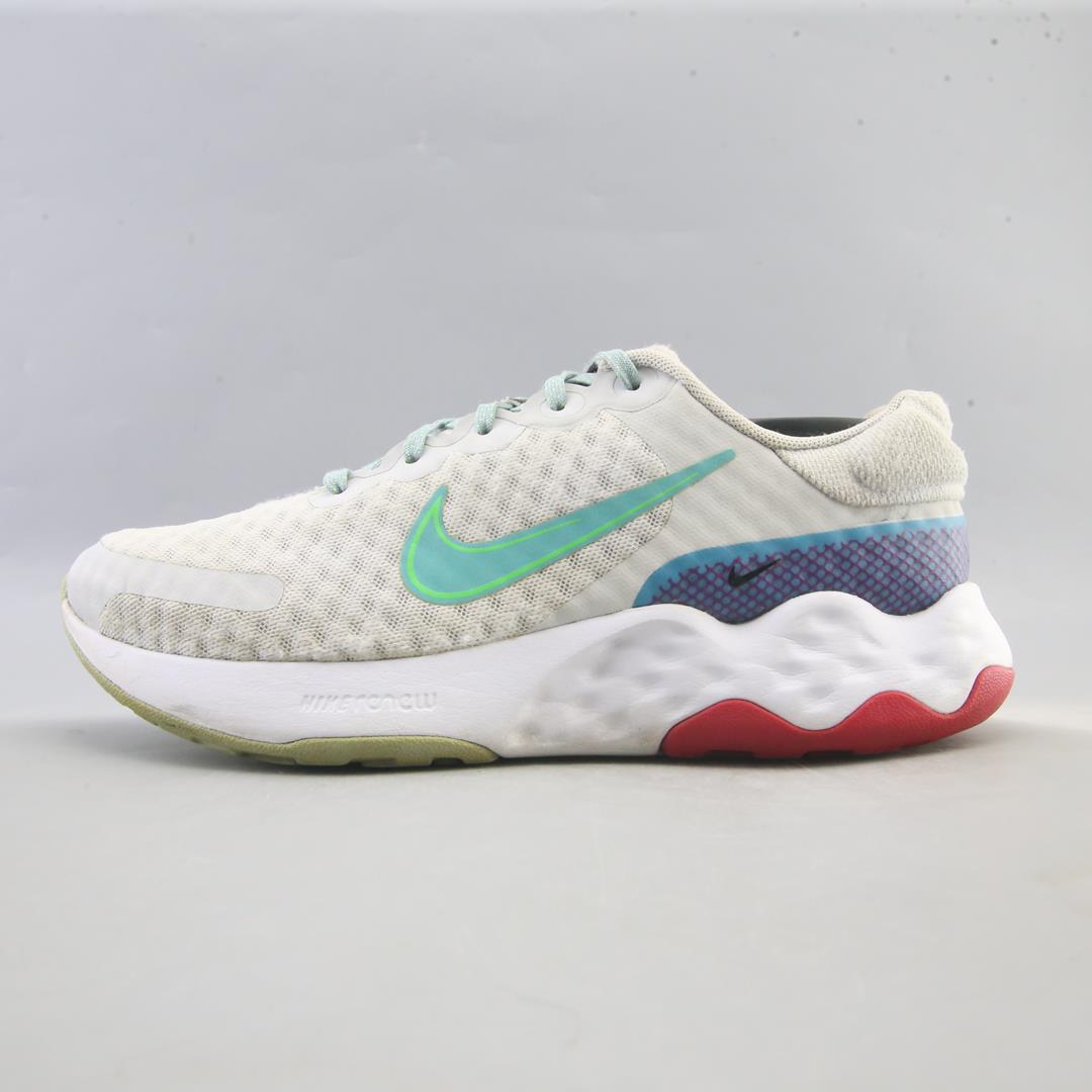 NIKE RENEW RUN 3