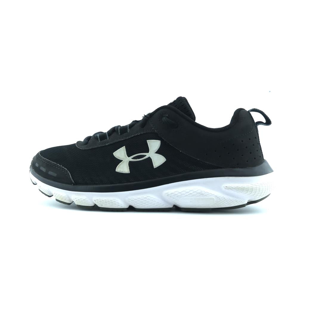 UNDER ARMOUR CHARGED ASSERT 8