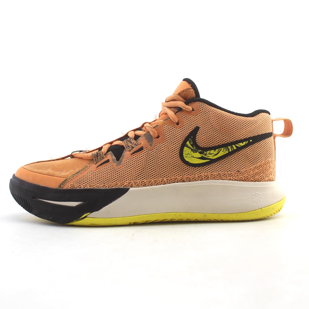 NIKE KYRIE FLYTRAP 6