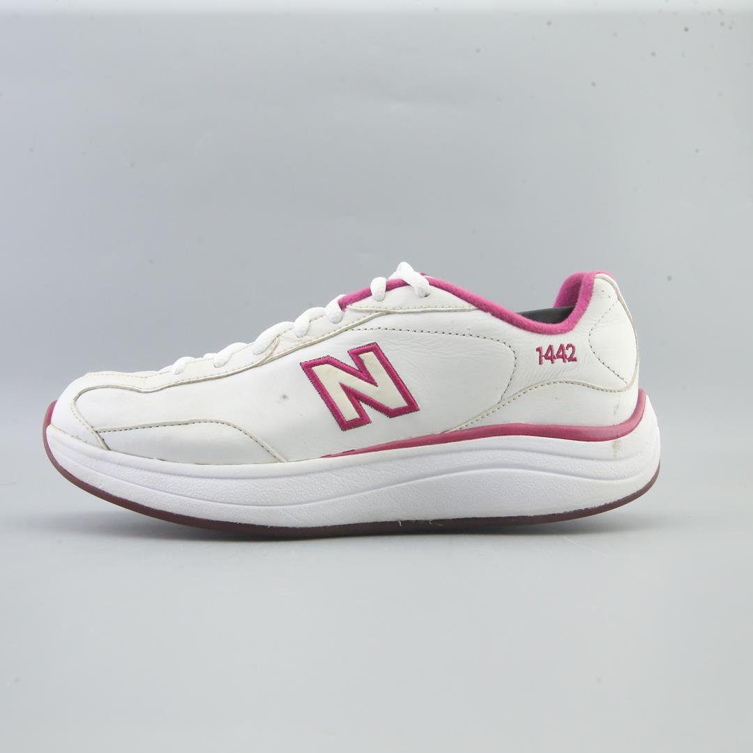NEW BALANCE 1442