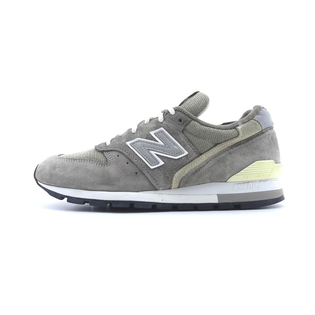 NEW BALANCE 996