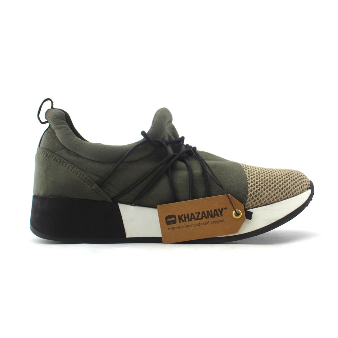 Hotelkalingaashok Ecco Men's Soft Slip On Fashion Sneaker