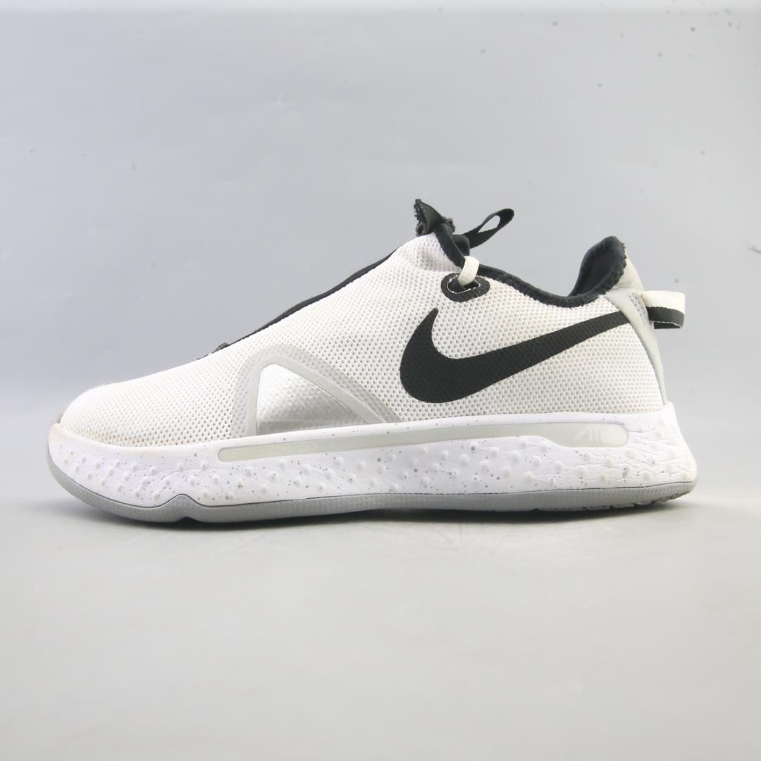 NIKE  PG 4