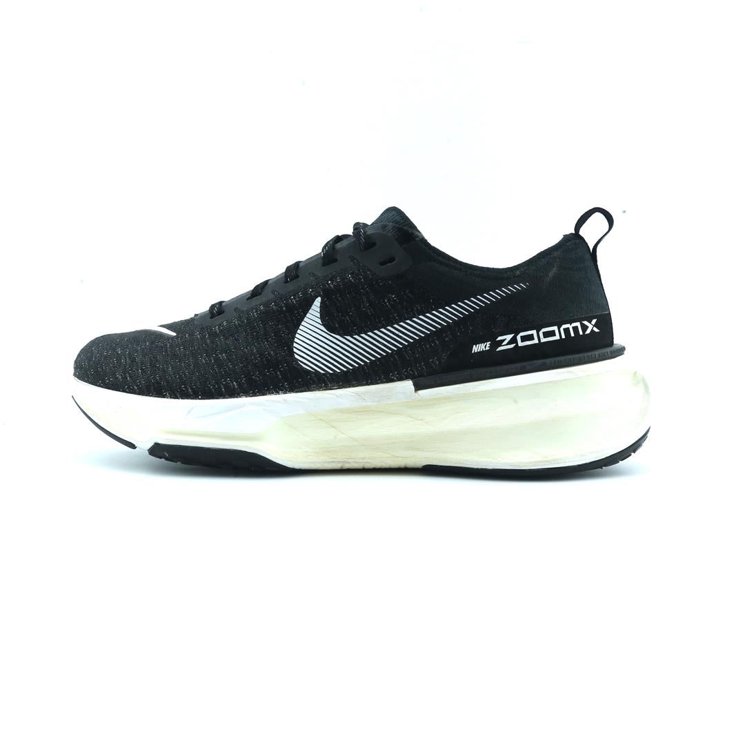 NIKE INVINCIBLE 3