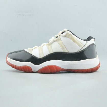 JORDAN 11 RETRO LOW