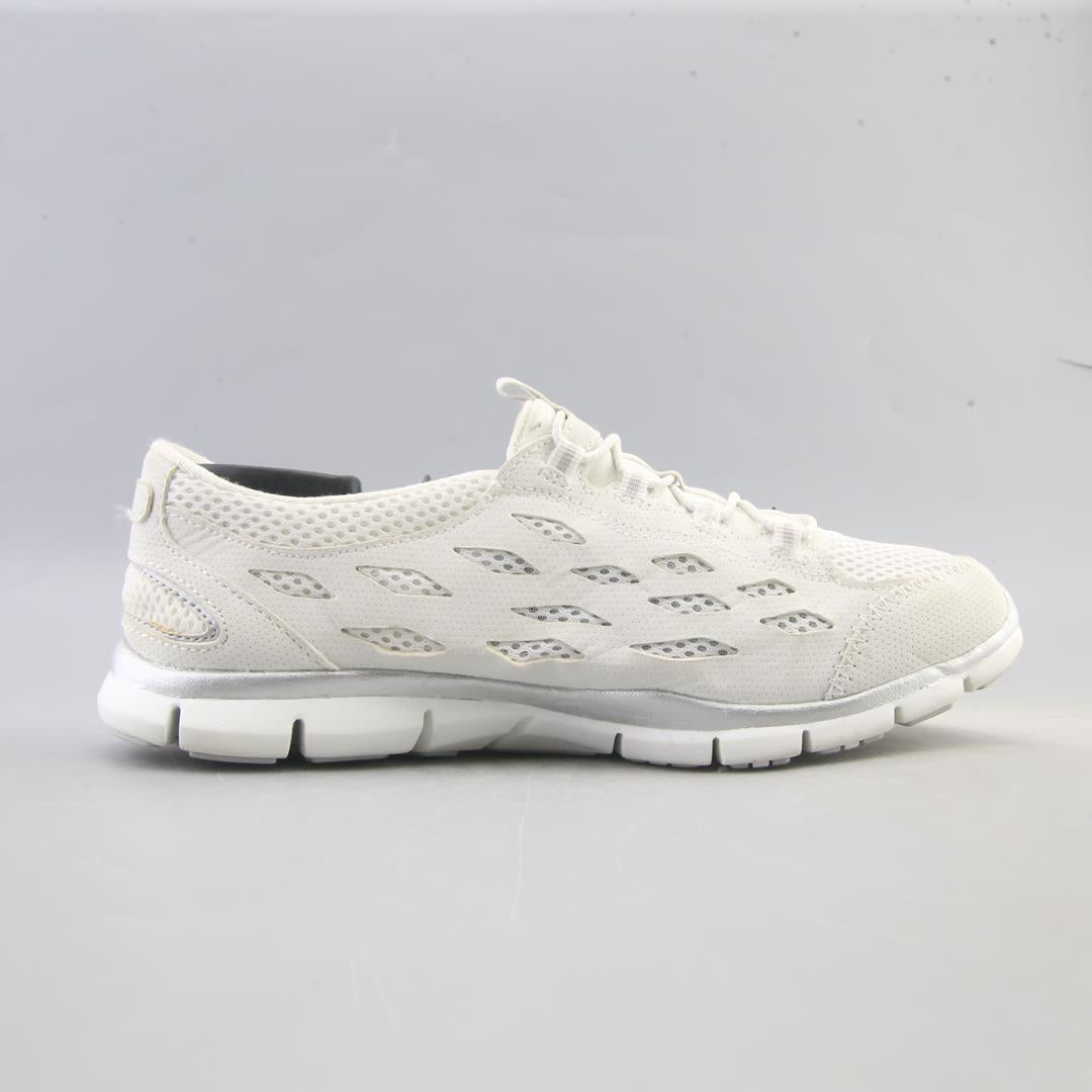 skechers air cooled memory foam shoes