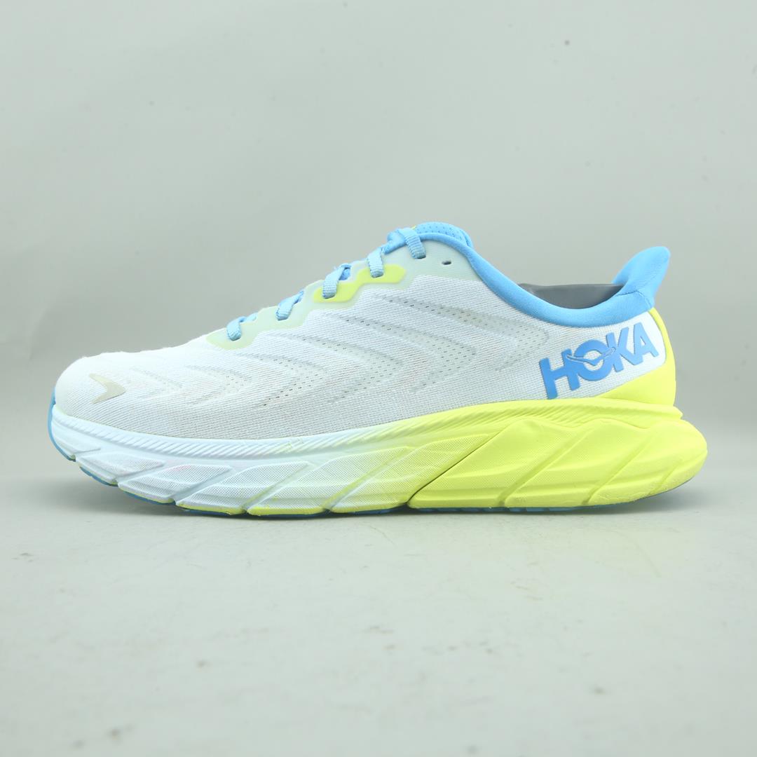 HOKA ONE ONE ARAHI 6