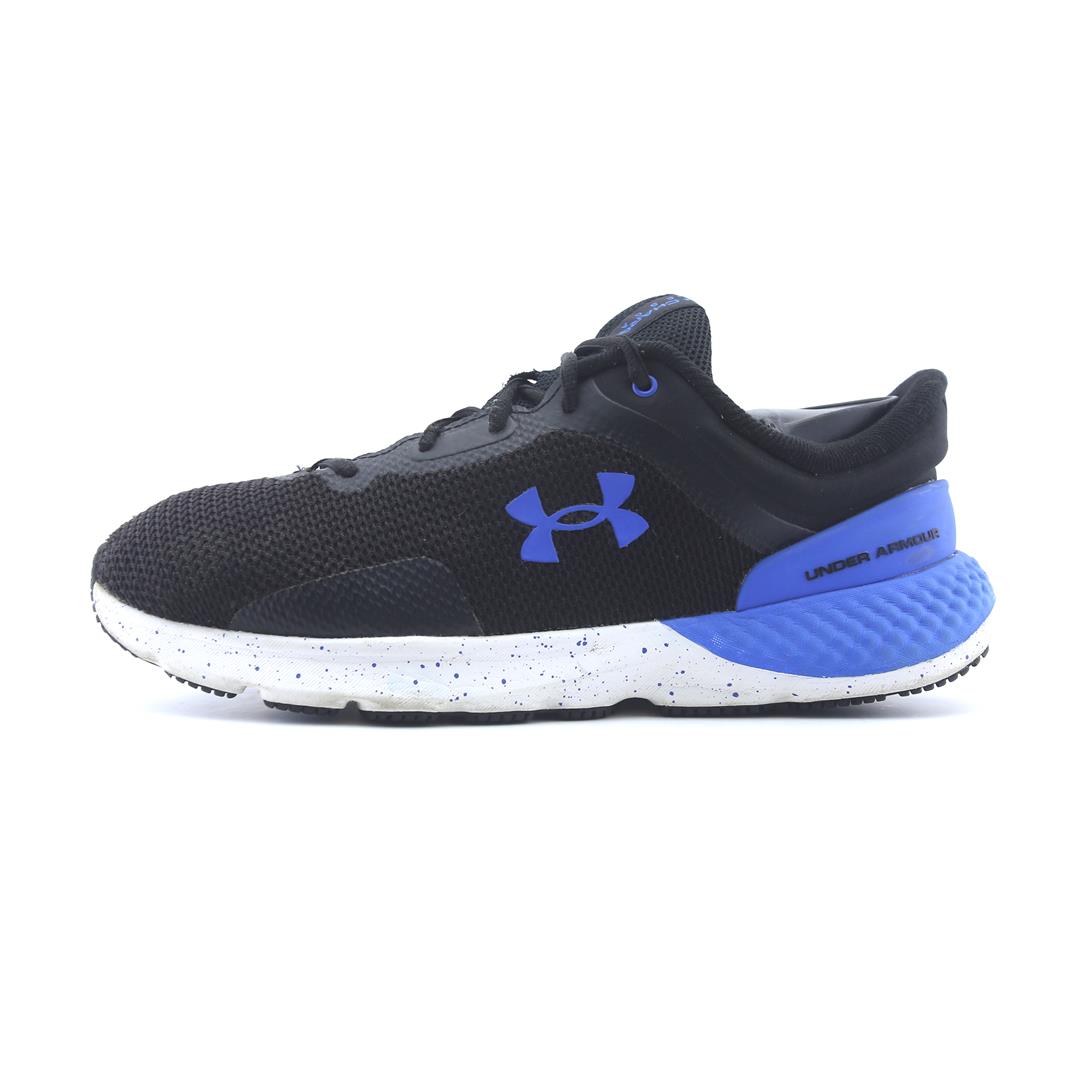 UNDER ARMOUR ESCAPE 4