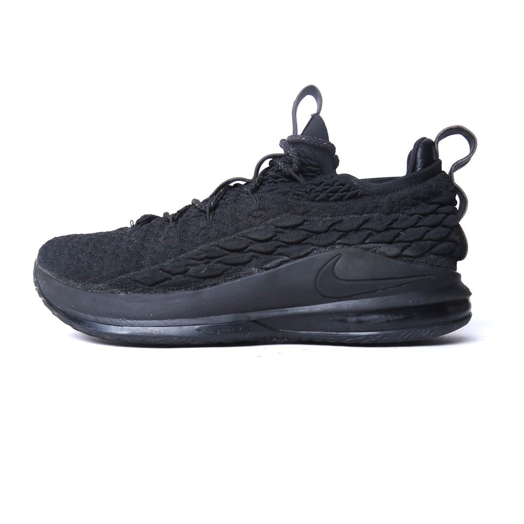 NIKE LEBRON 15 LOW