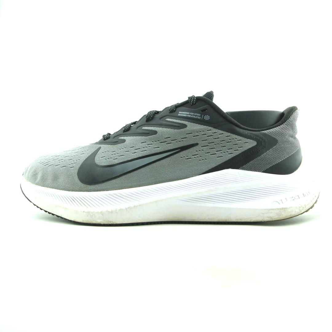 NIKE ZOOM WINFLO 7