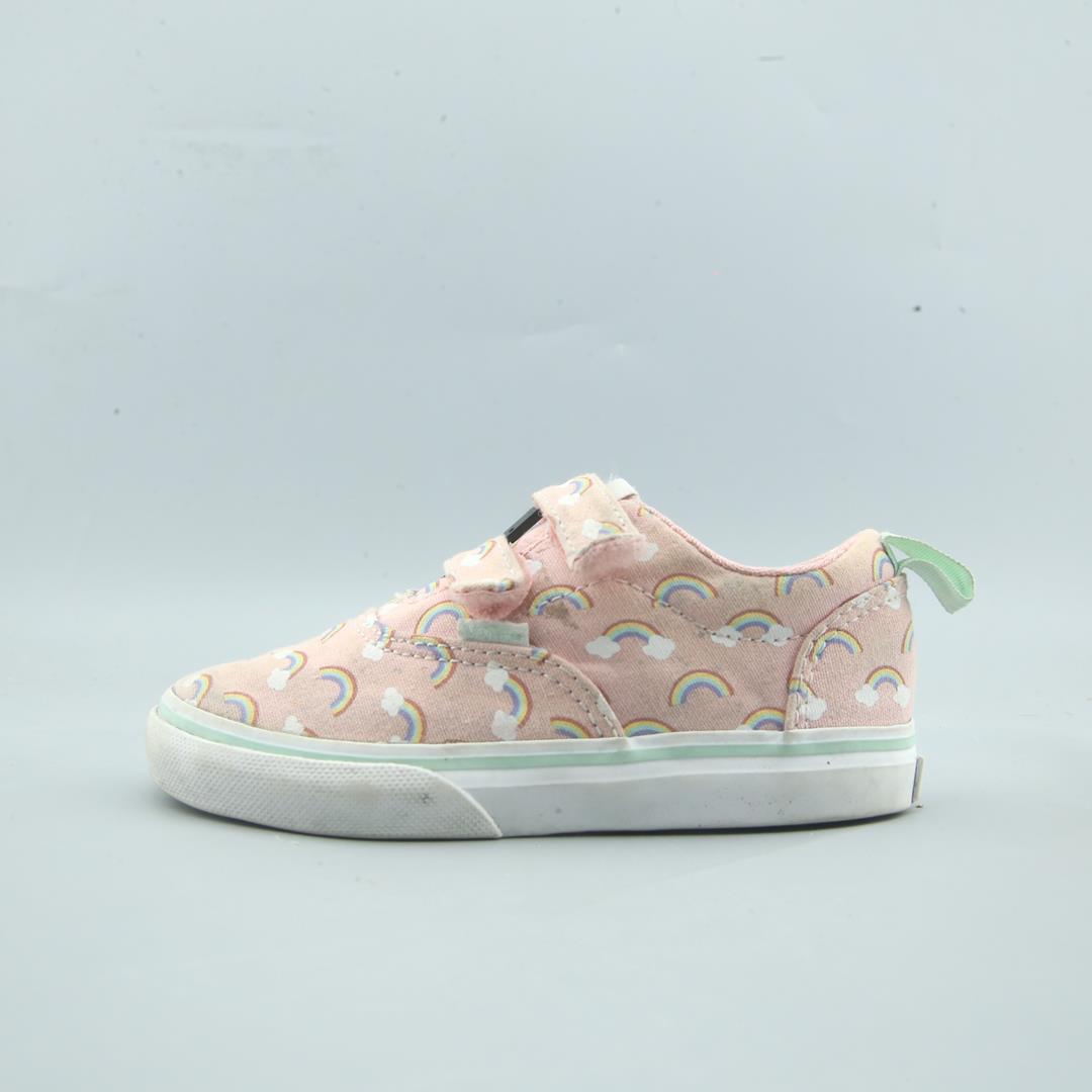 VANS OFF THE WALL