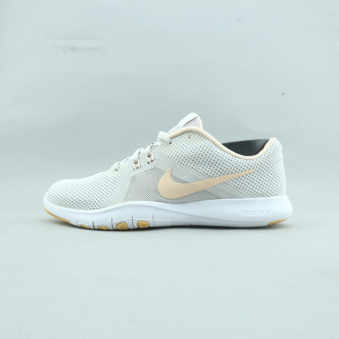NIKE FLEX TRAINER 8