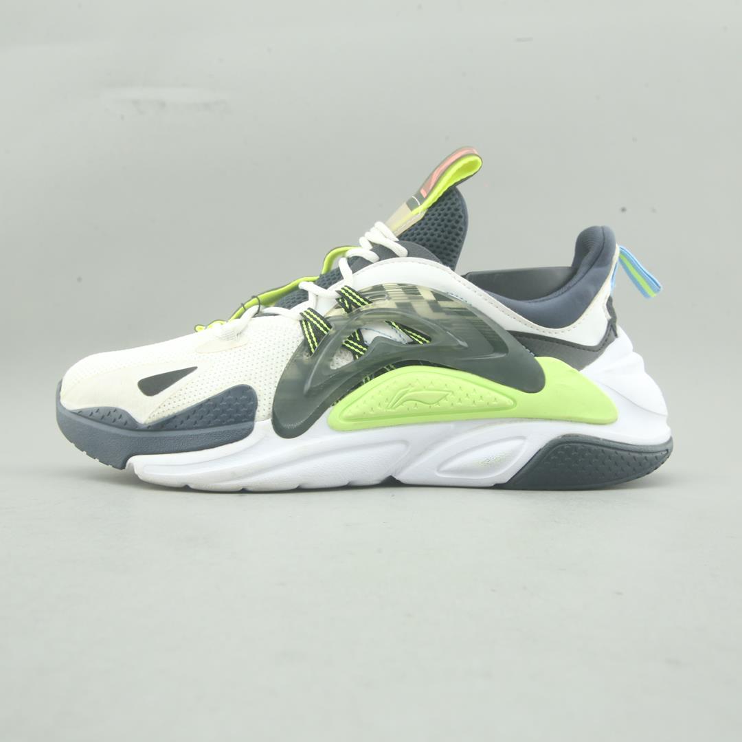 LI-NING  XINGHUO  LEISURE