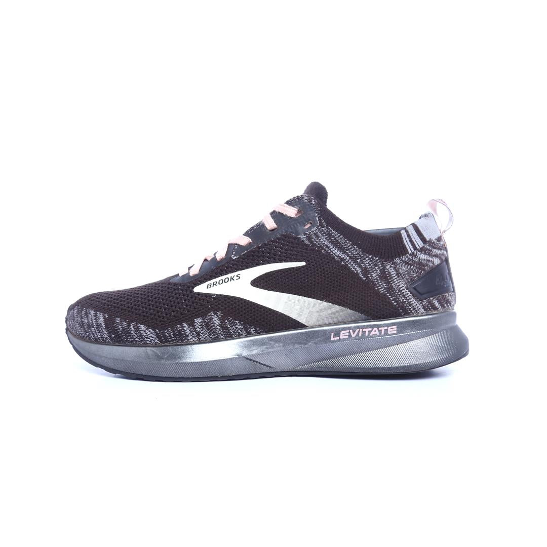 BROOKS LEVITATE 4