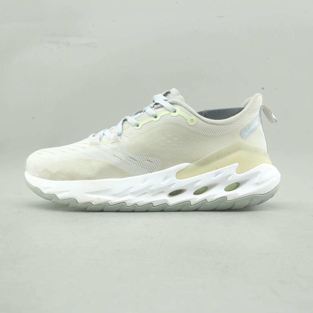 LI-NING EAZGO URBAN