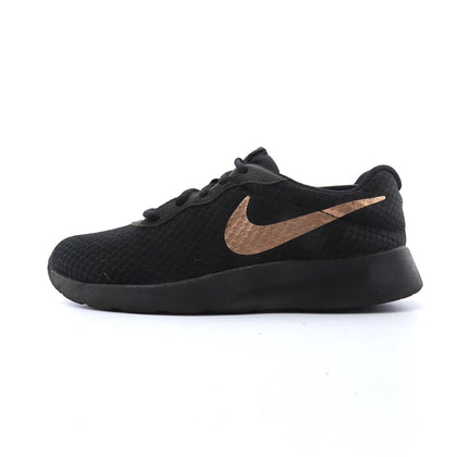 NIKE TANJUN