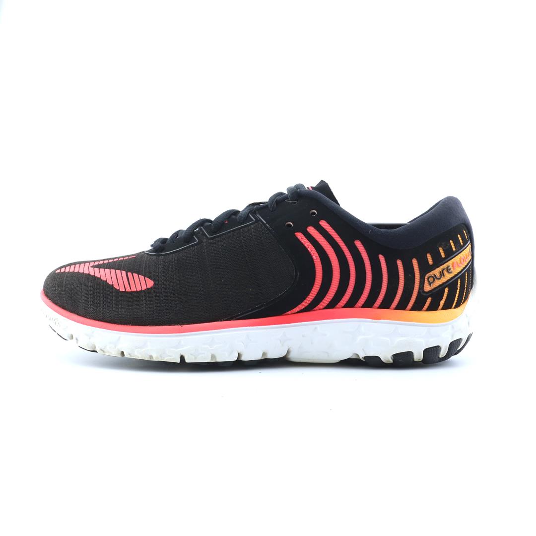BROOKS PURE FLOW 6