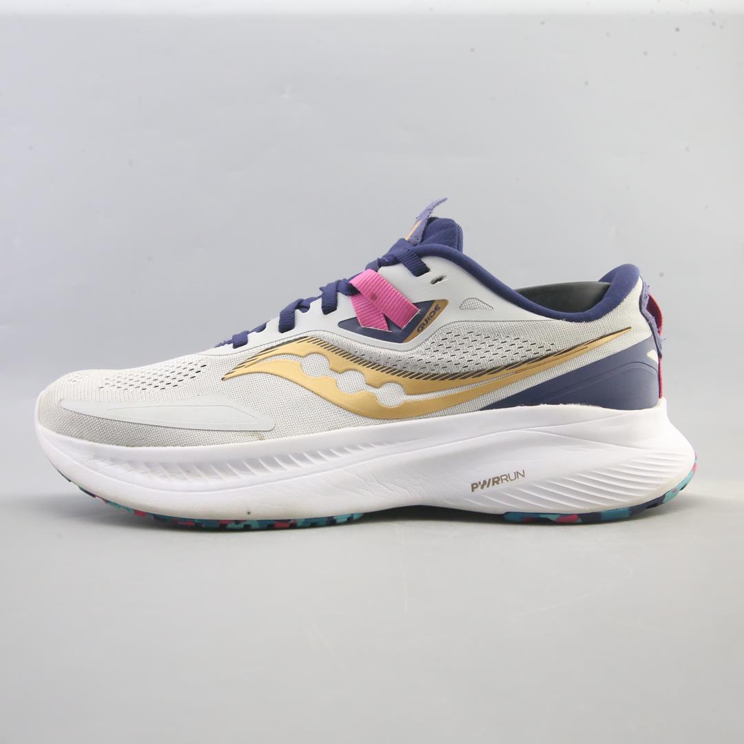 SAUCONY GUIDE 15
