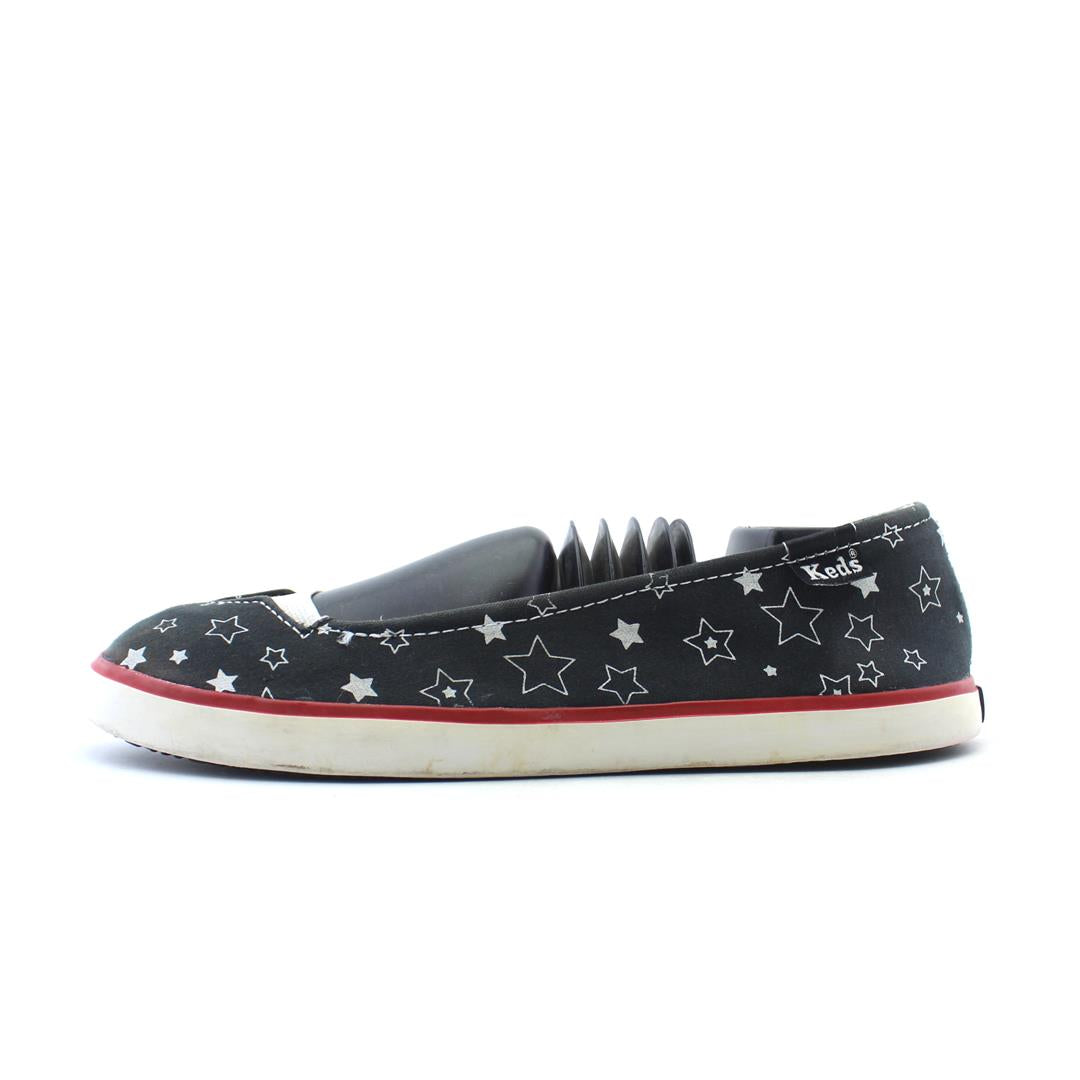 KEDS .
