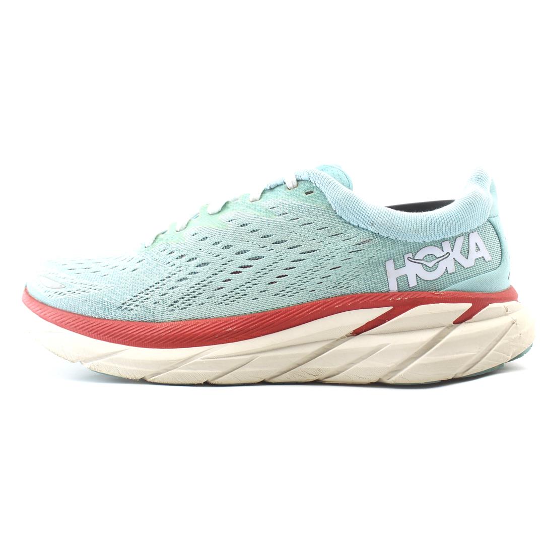 HOKA ONE ONE CLIFTON 8