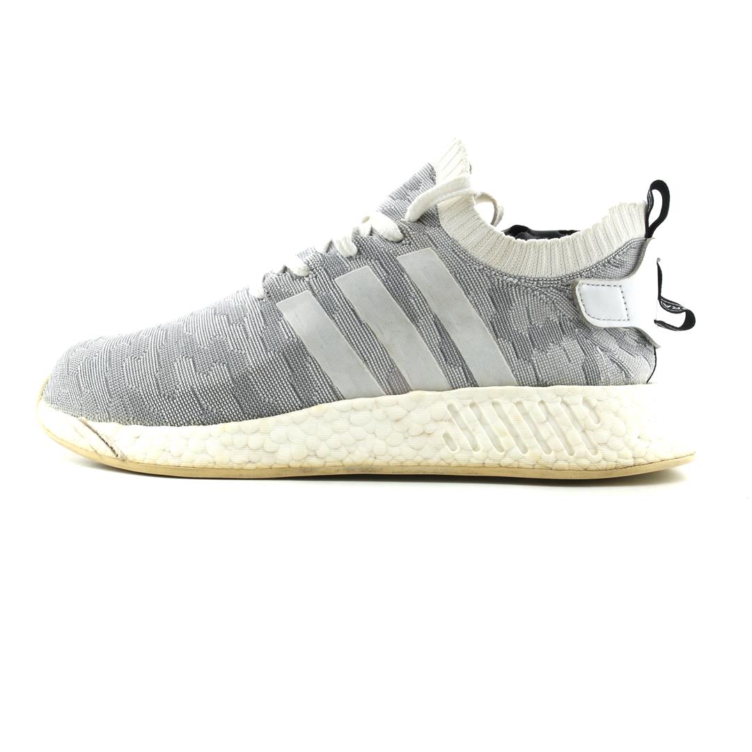 ADIDAS  NMD R2