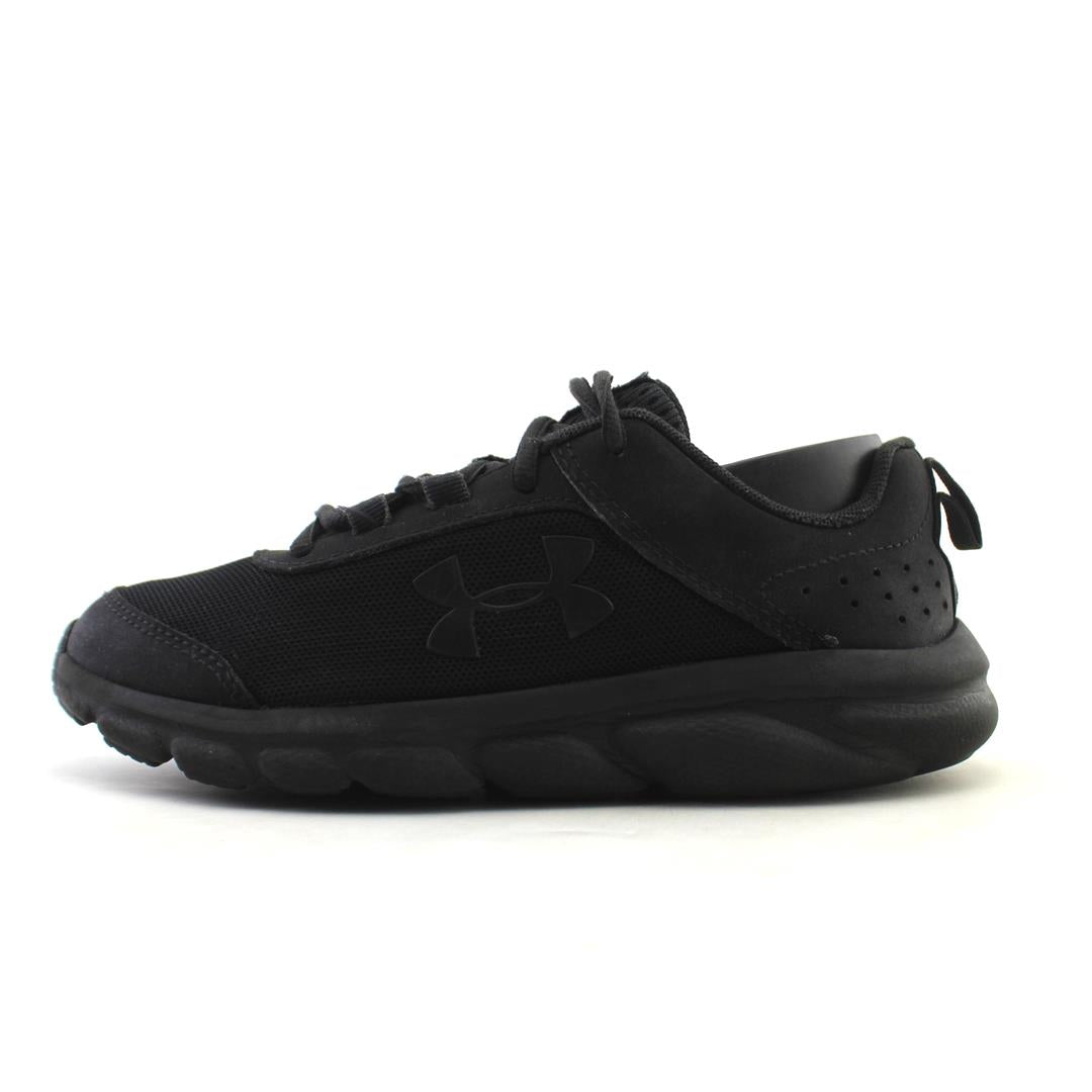 UNDER ARMOUR ASSERT 8