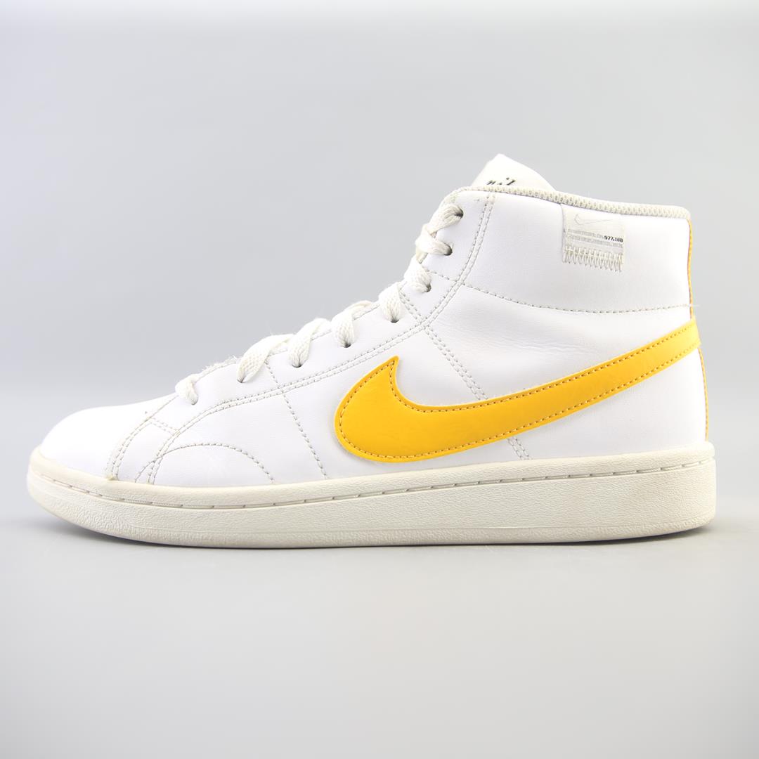 NIKE  DUNK HIGH SE