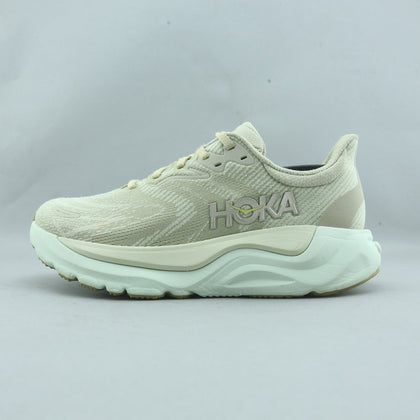 HOKA ONE ONE ARAHI 8
