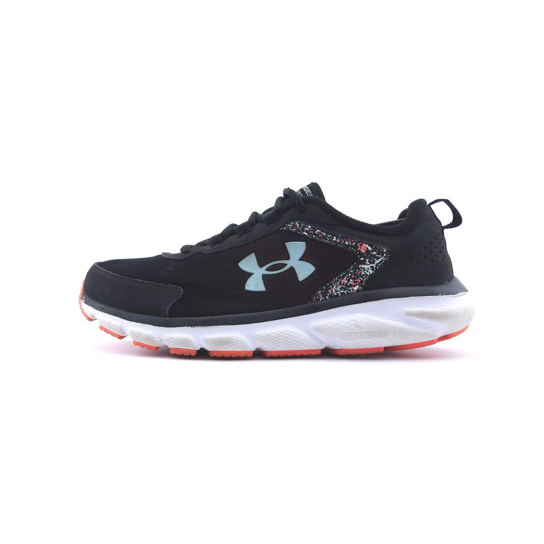 UNDER ARMOUR CHARGED ASSERT