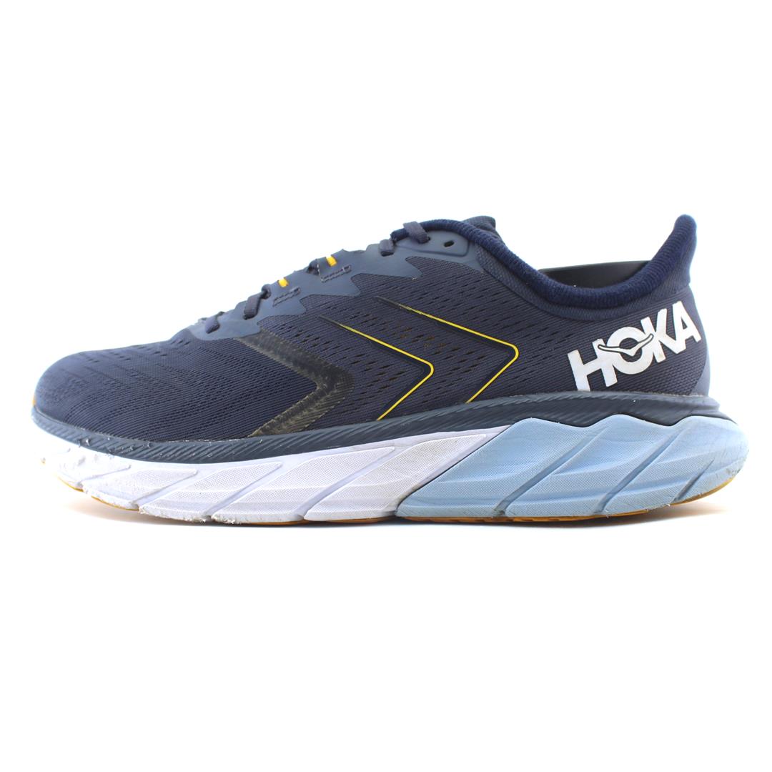 HOKA ONE ONE ARAHI 5