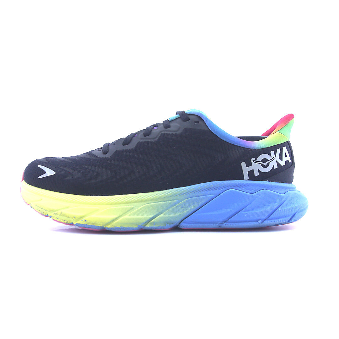HOKA ONE ONE ARAHI 6