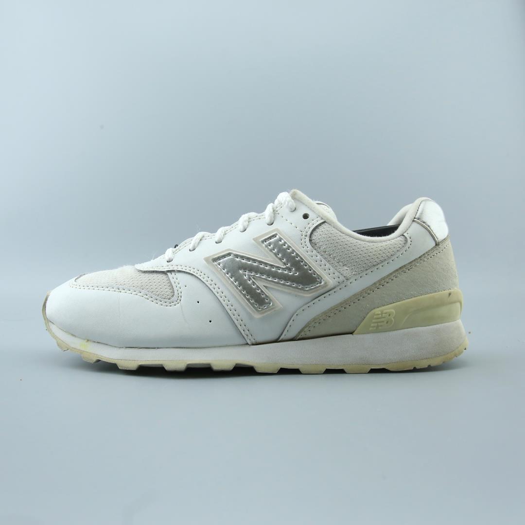 NEW BALANCE 996