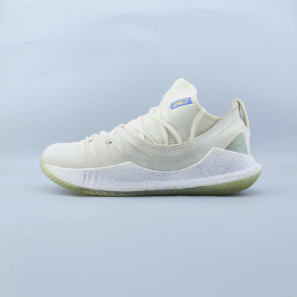UNDER ARMOUR  CURRY 5