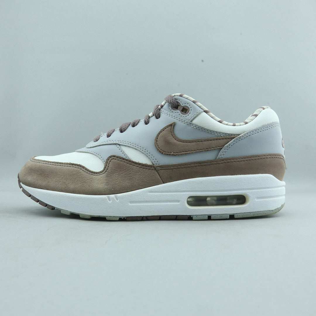 NIKE AIR MAX 1 PREMIUM
