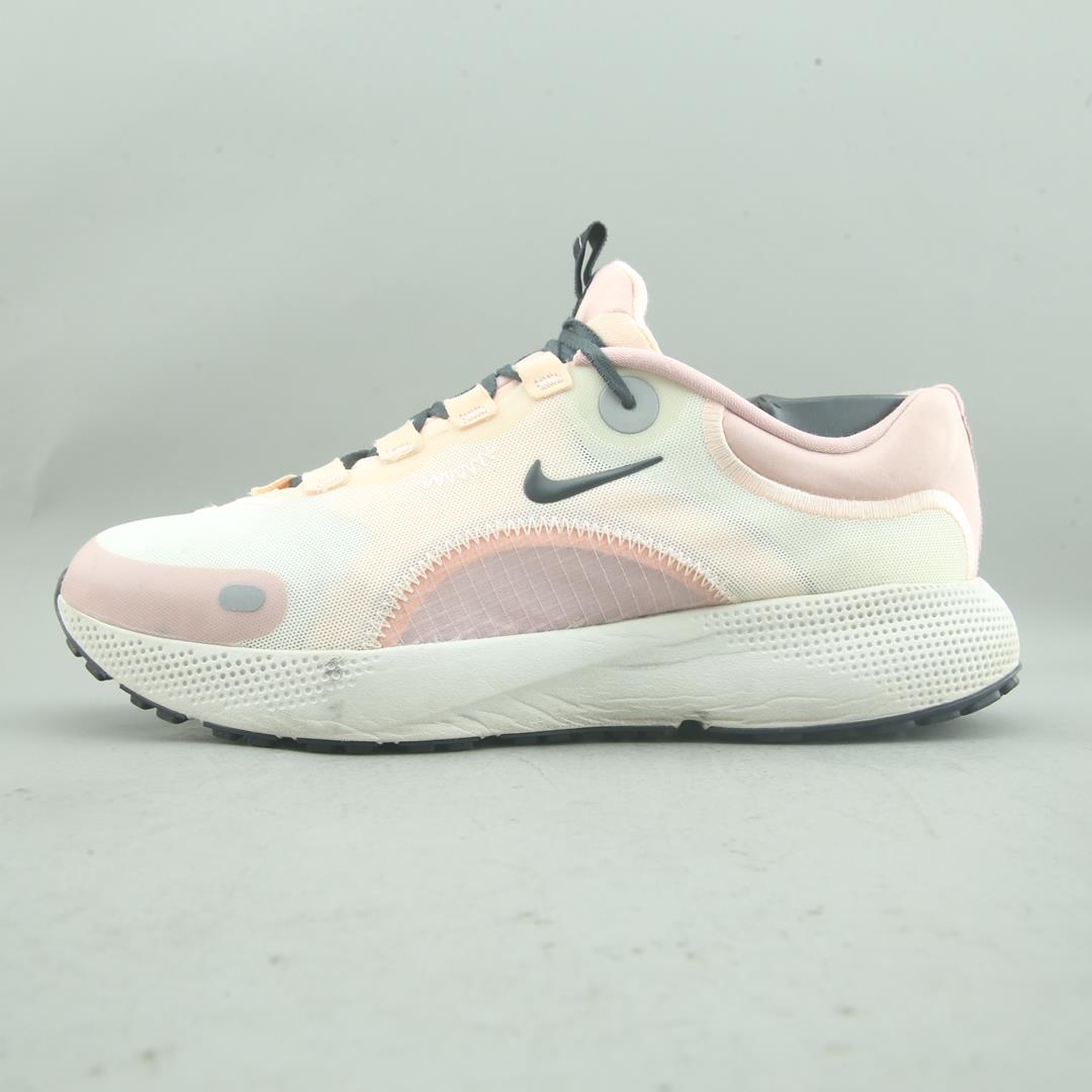 NIKE REACT ESCAPE RUN