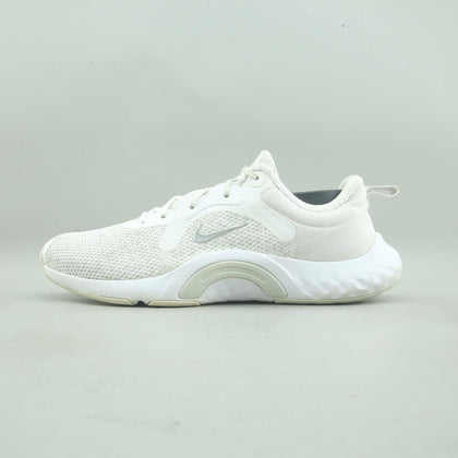 NIKE IN-SEASON TR 11